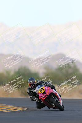 media/Sep-24-2022-CVMA (Sat) [[a45f954247]]/Race 10 Amateur Supersport Middleweight/